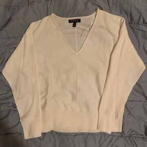 NWOT Banana Republic Petite Washable Merino Dolman Sleeve Sweater